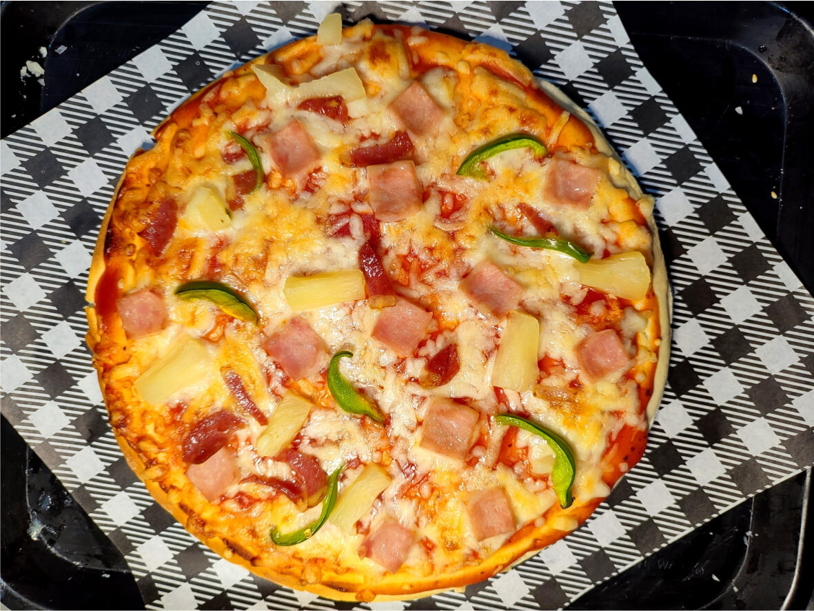 Hawaiian Pizza